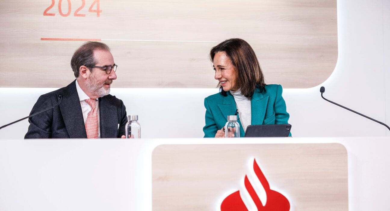 ana-botin,-presidenta-del-santander,-gano-13,7-millones-en-2024,-un-12%-mas