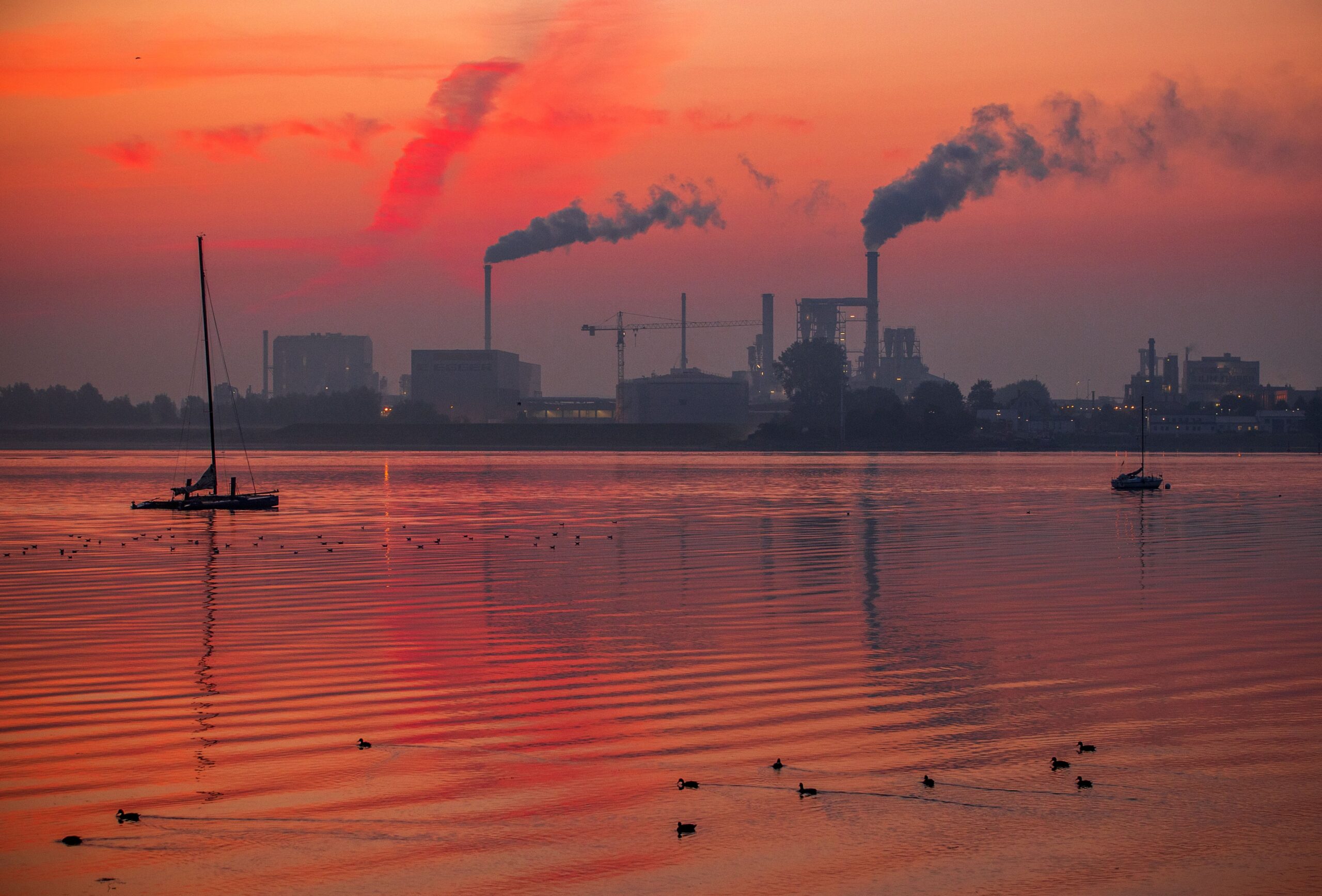 bruselas-advierte-de-que-hay-que-hacer-mucho-mas-para-llegar-a-los-primeros-objetivos-de-contaminacion-cero-en-2030