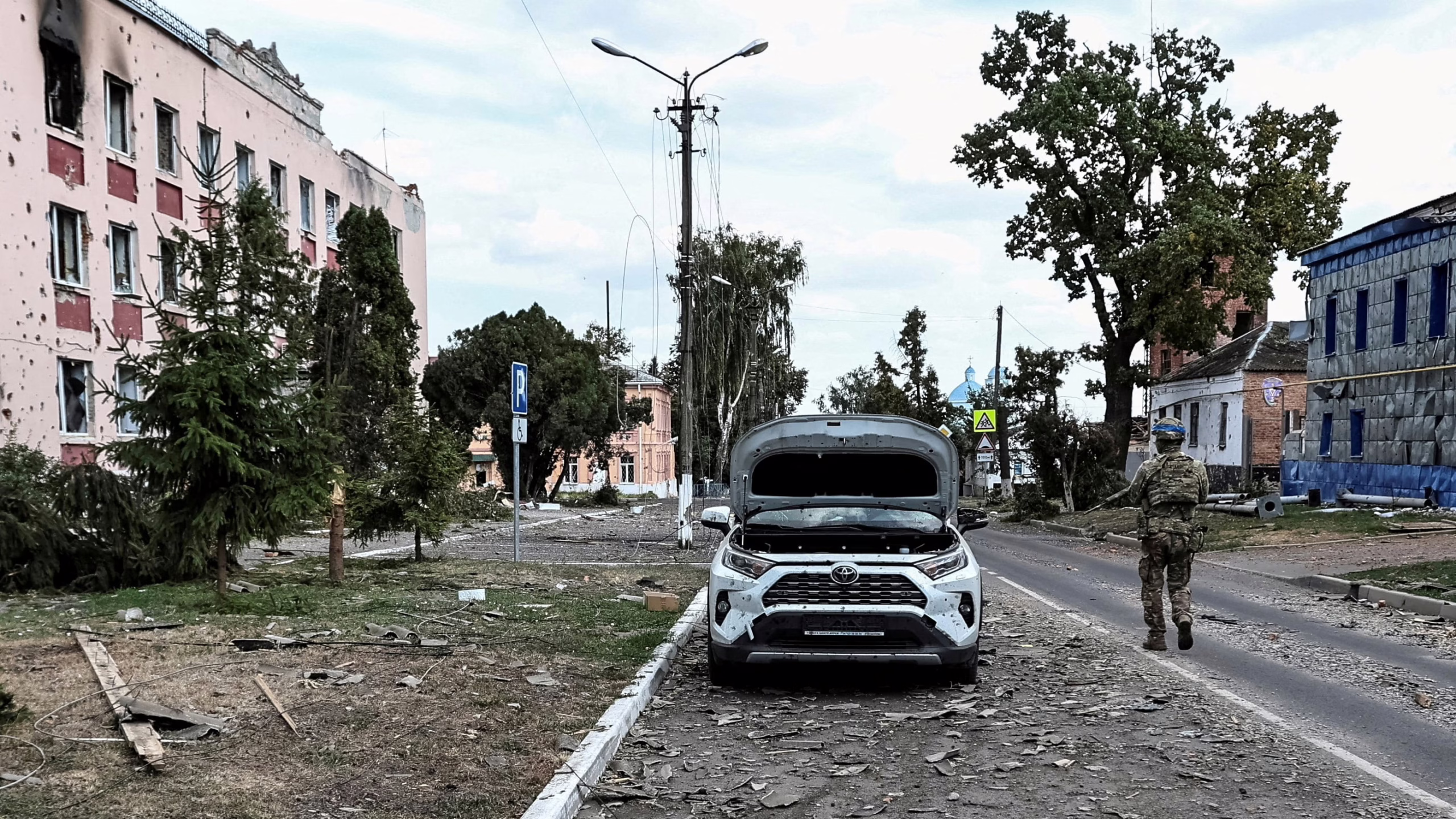 una-nueva-ofensiva-rusa-amenaza-con-cercar-a-las-fuerzas-ucranias-en-kursk