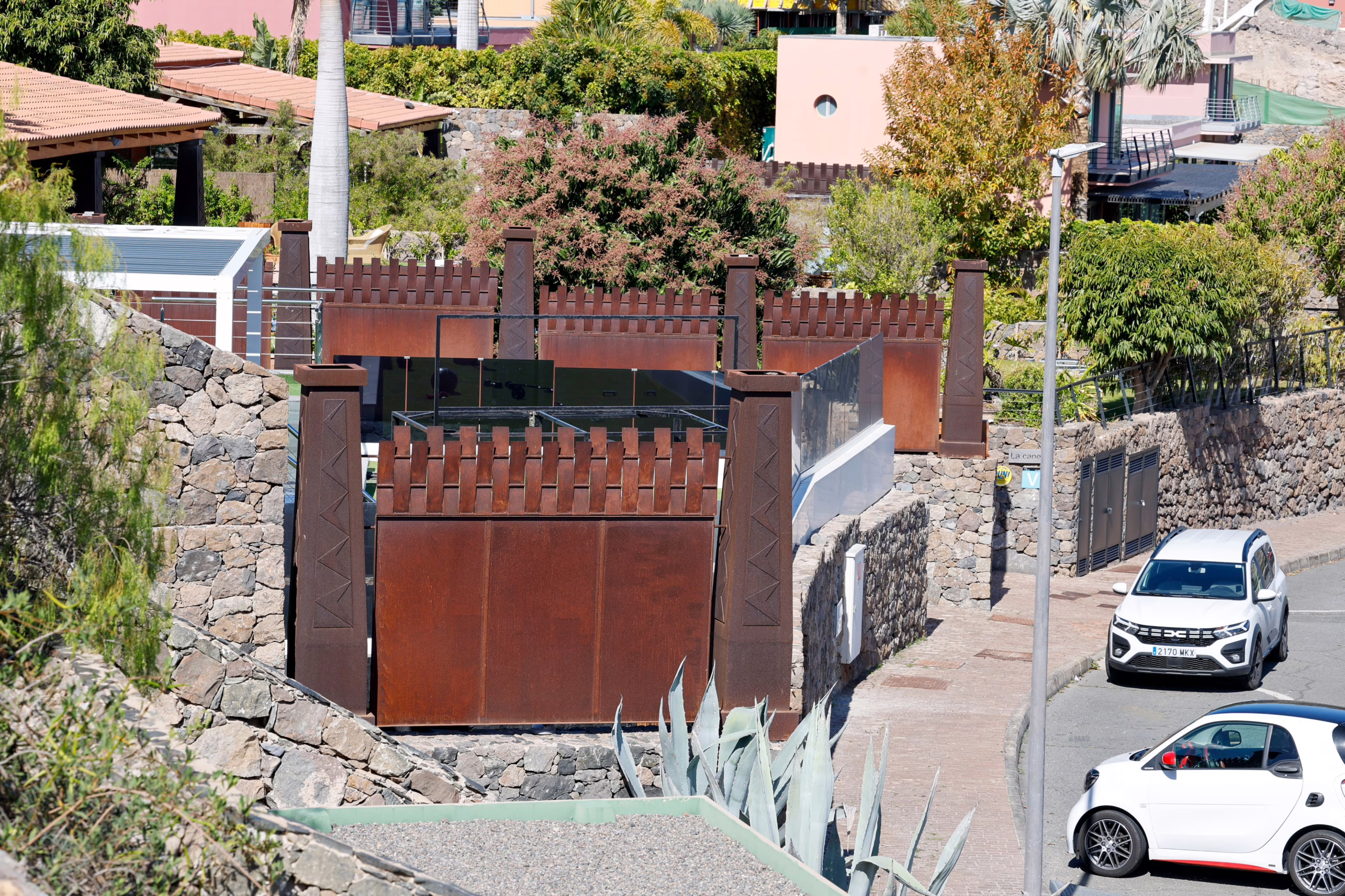 la-policia-libera-a-la-mujer-y-al-joven-secuestrados-en-gran-canaria