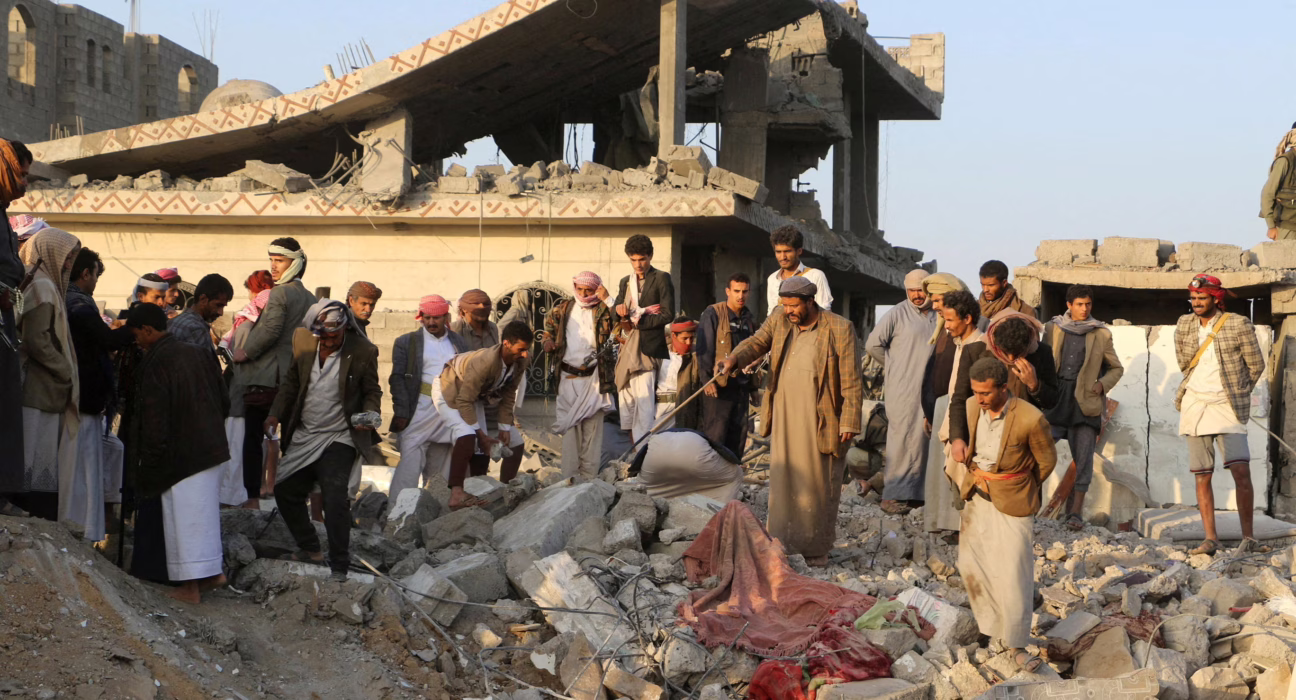 la-guerrilla-huti-de-yemen-promete-responder-a-la-oleada-de-bombardeos-de-ee-uu