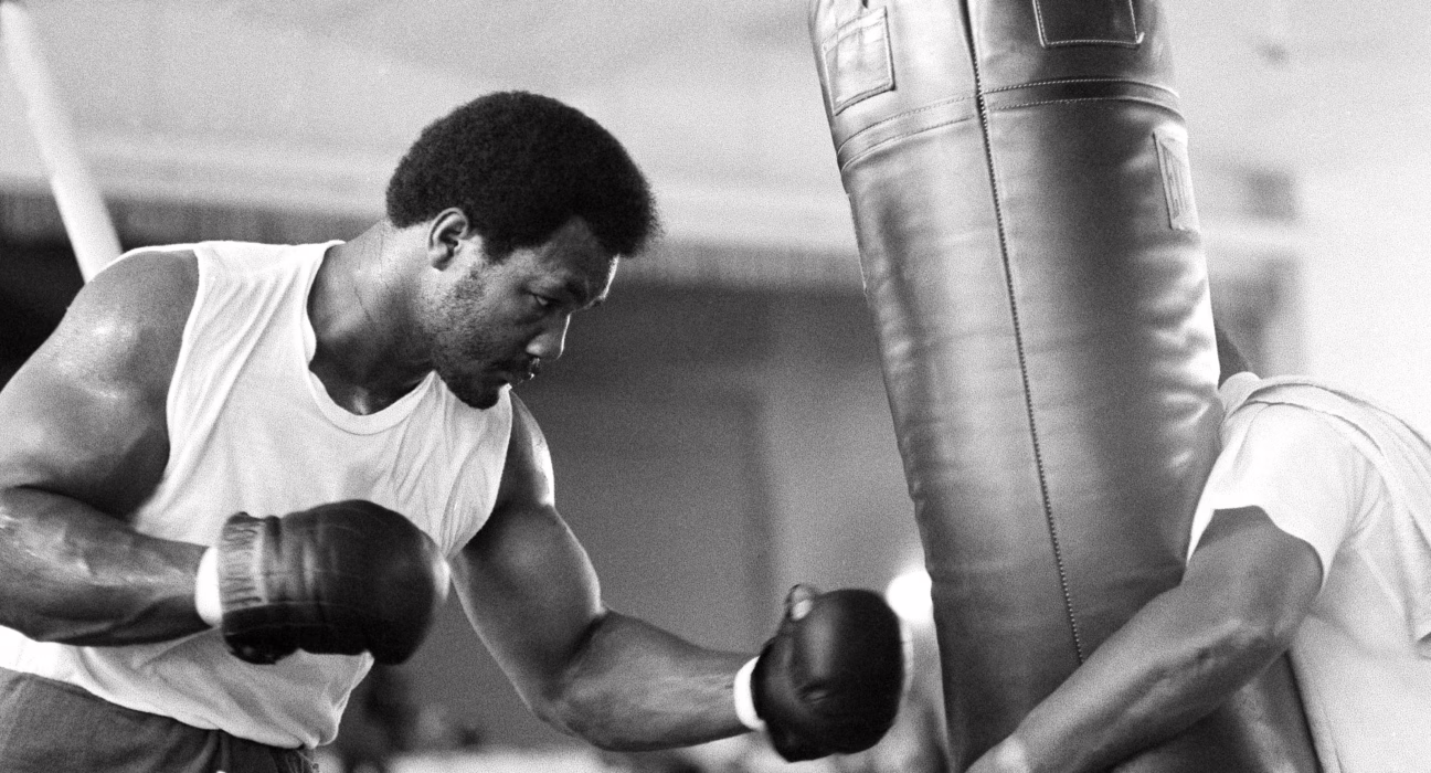 muere-george-foreman,-la-leyenda-del-boxeo-que-se-reinvento-como-empresario-parrillero
