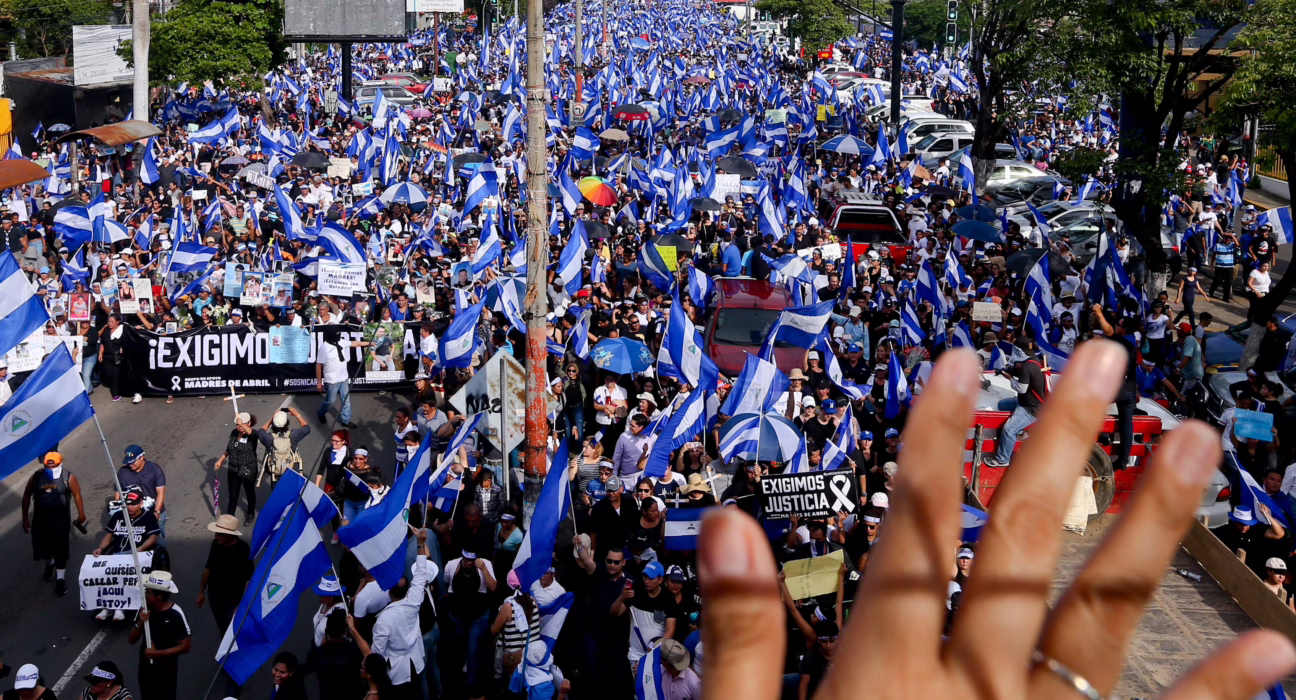 el-periodismo-nicaraguense-busca-(urgentemente)-complices-para-seguir-desafiando-a-la-dictadura