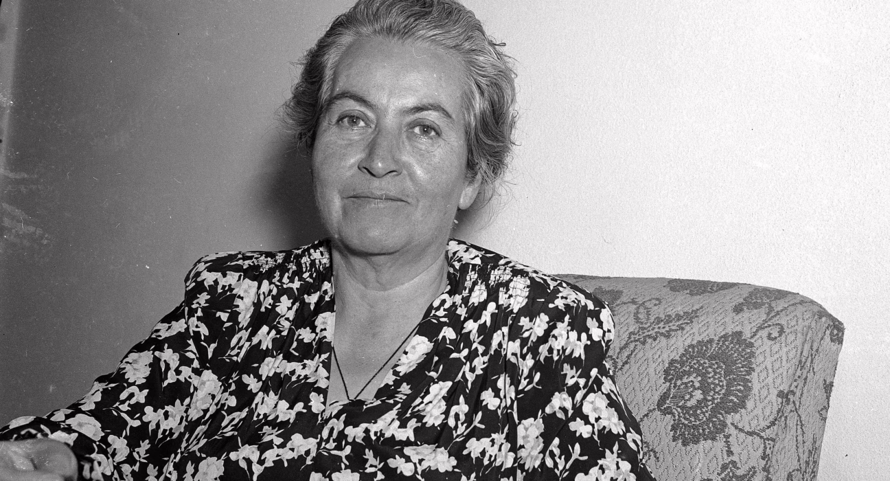 las-intimas-cartas-de-amor-de-gabriela-mistral