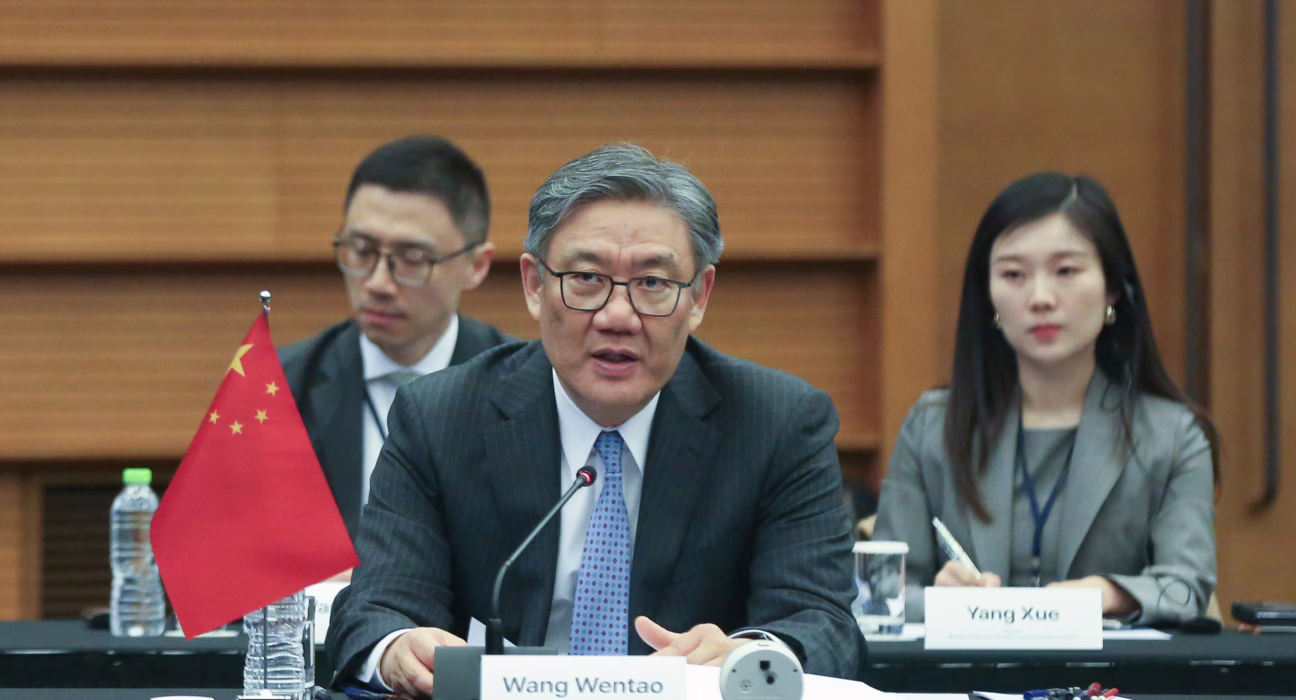 china-celebra-la-exencion-de-aranceles-de-ee-uu-a-ciertos-productos-tecnologicos-y-pide-que-se-anulen-por-completo