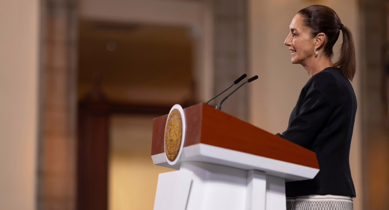 sheinbaum-frena-la-ley-de-telecomunicaciones-tras-la-polemica-por-el-articulo-que-permitia-al-gobierno-bloquear-las-plataformas-digitales