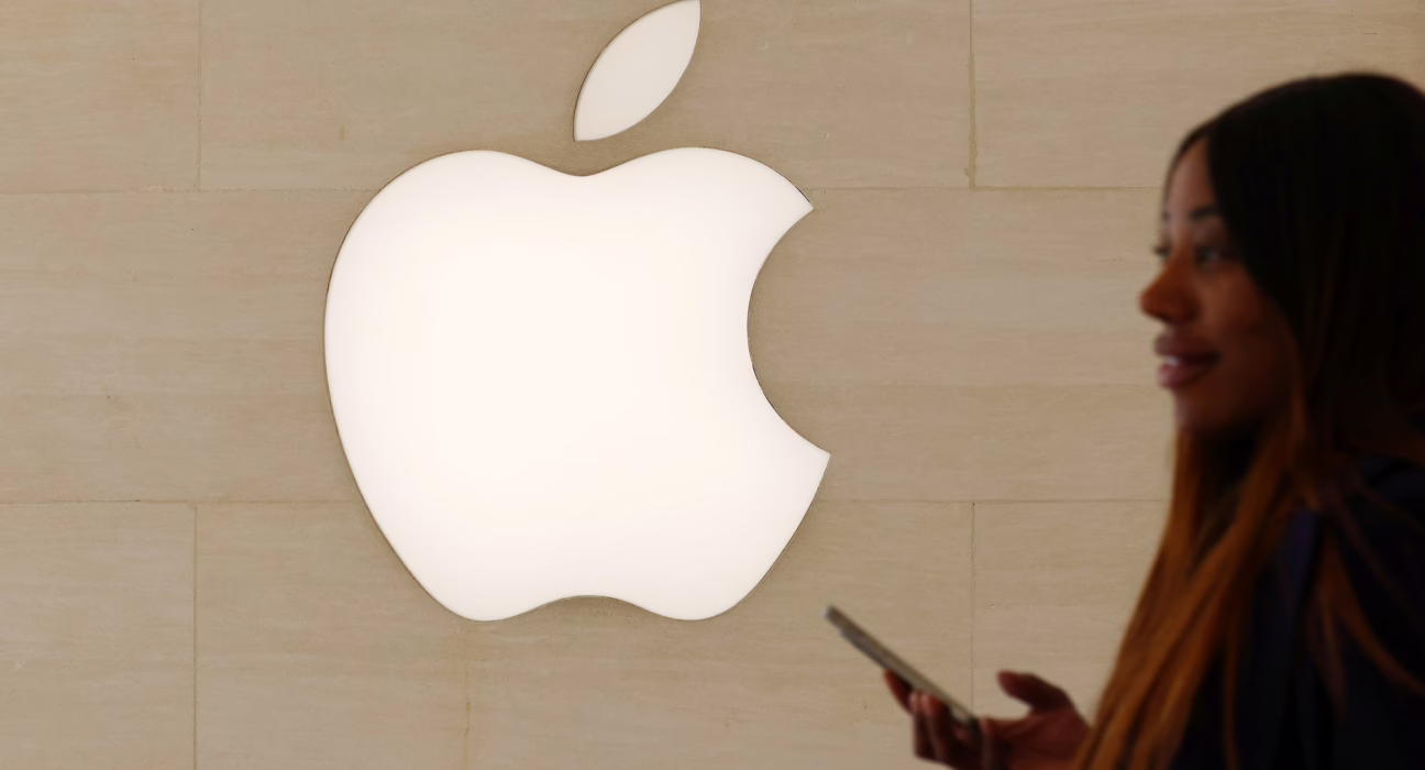 apple-preve-que-la-guerra-comercial-tenga-un-impacto-de-900-millones-en-sus-costes-este-trimestre