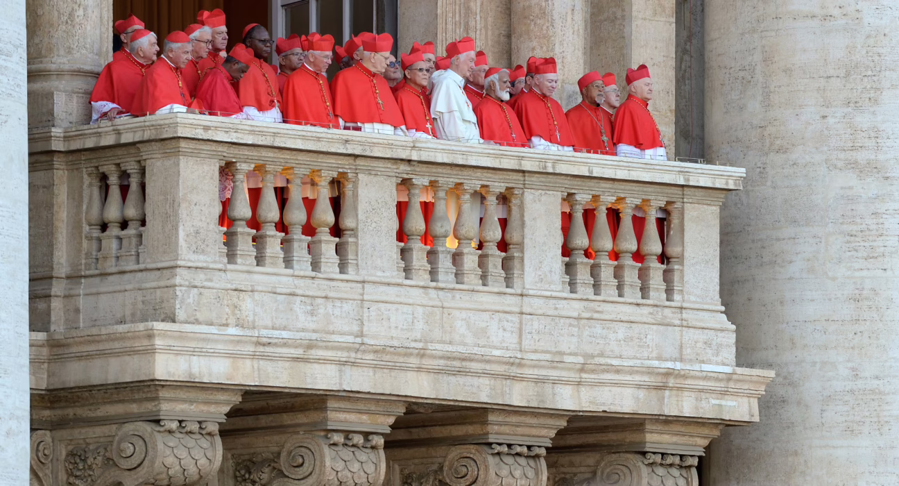 ¿que-paso-dentro-del-conclave?-a-la-hora-de-comer,-cae-la-opcion-italiana-y-emerge-el-gran-candidato-a-papa-en-la-sombra