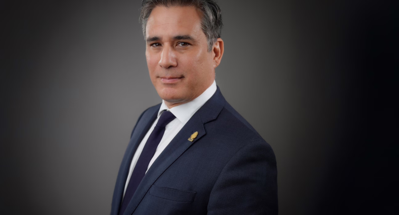 manuel-tovar,-el-costarricense-que-apuesta-por-relanzar-el-sistema-multilateral-desde-la-ocde-en-un-“momento-fastidioso”
