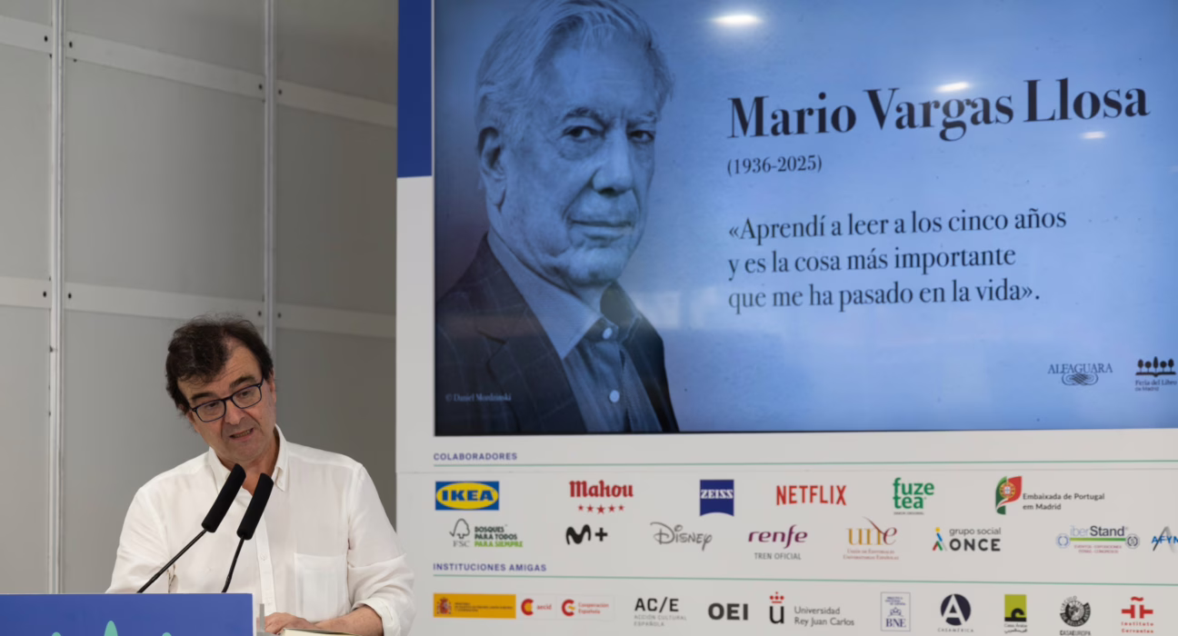 la-feria-del-libro-de-madrid-homenajea-a-mario-vargas-llosa:-“es-ya-un-clasico-que-seguira-iluminando-el-mundo”