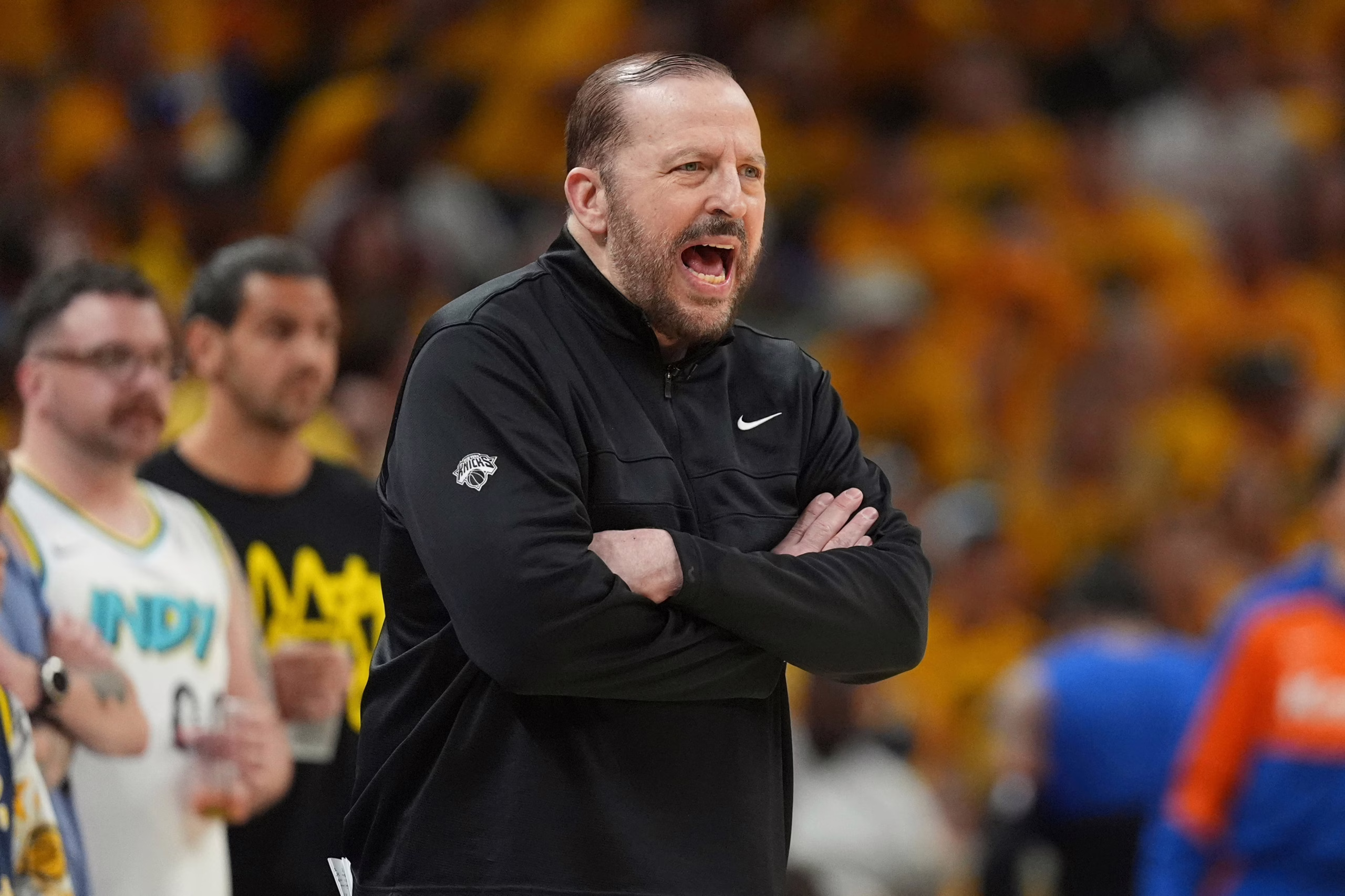 los-knicks-despiden-a-su-entrenador,-tom-thibodeau,-tras-perder-la-final-del-este-de-la-nba