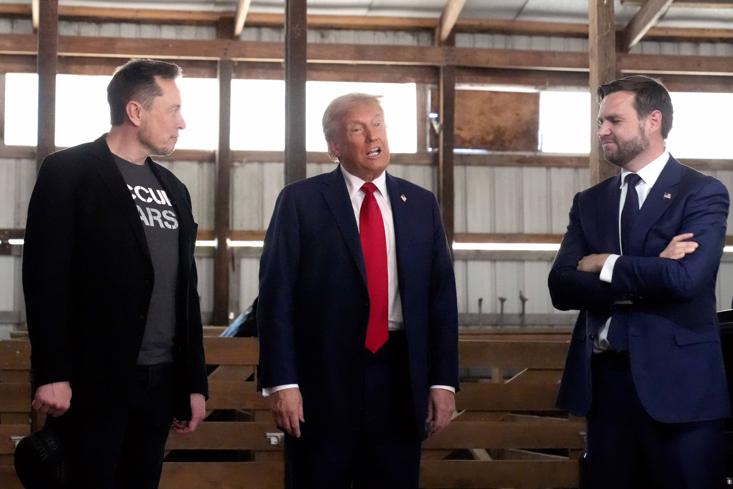 trump-amenaza-a-musk-con-“consecuencias-muy-graves”-si-apoya-a-candidatos-democratas