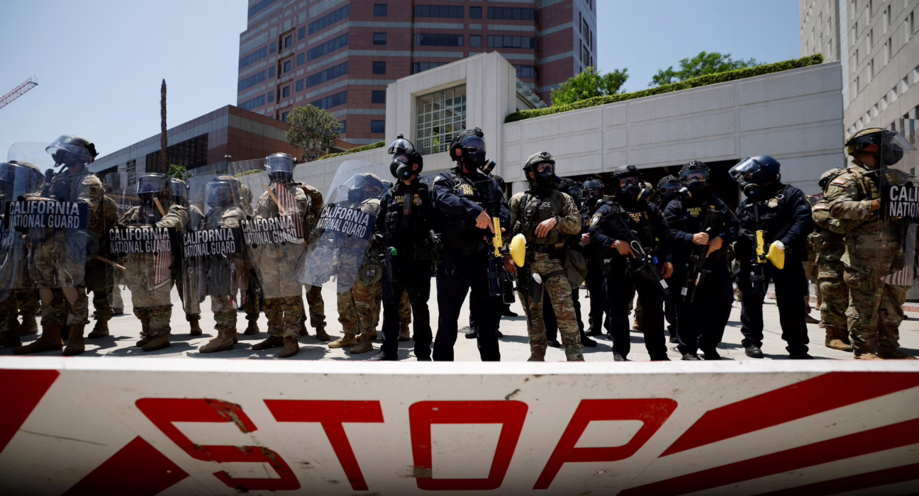trump-aboga-por-detener-al-gobernador-de-california-e-incrementa-la-presencia-militar-en-los-angeles-con-700-marines
