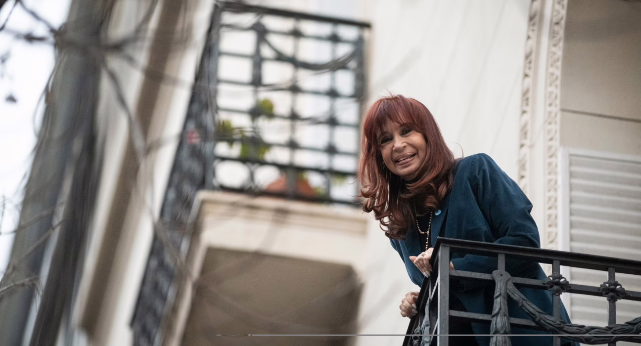 el-balcon-de-kirchner,-una-cuestion-de-estado-en-argentina